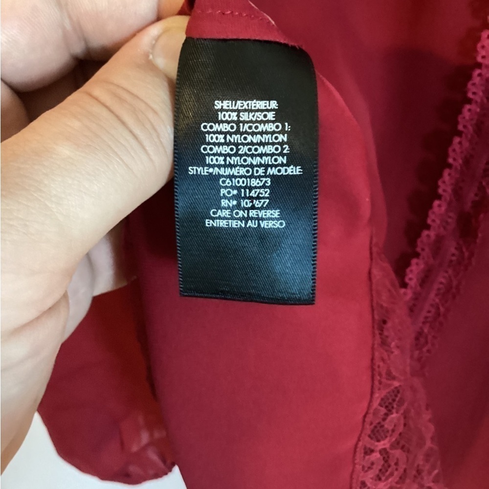 Alice+Olivia Farah Lace Inset Silk Cold Shoulder Top, size XS - Picture 6 of 7